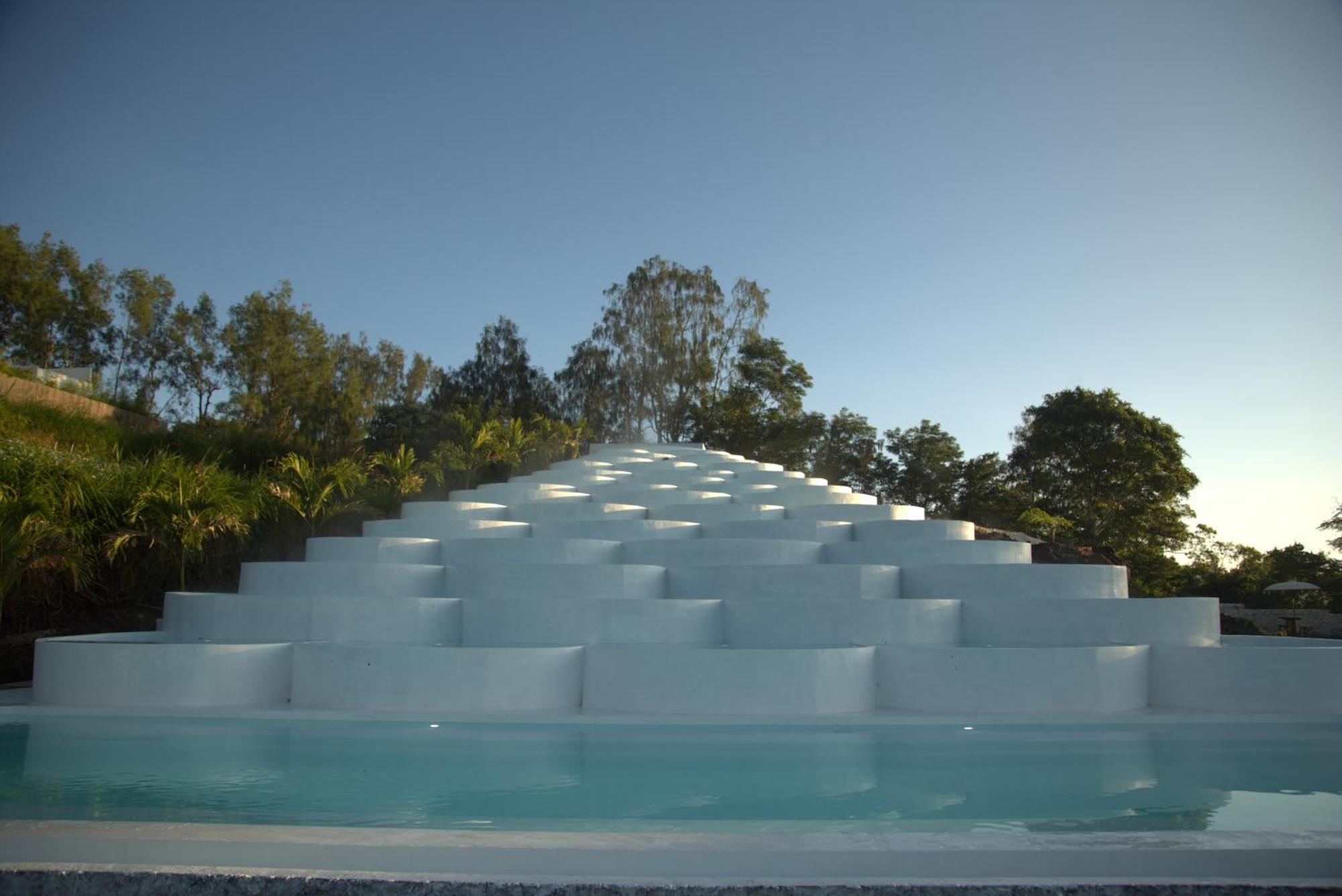 Cinze Villas And Hot Spring Kubupenlokan Ngoại thất bức ảnh